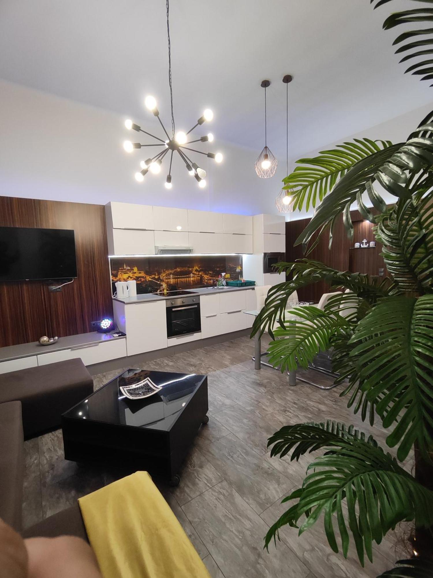 Dolce Vita Lux Budapest Bagian luar foto